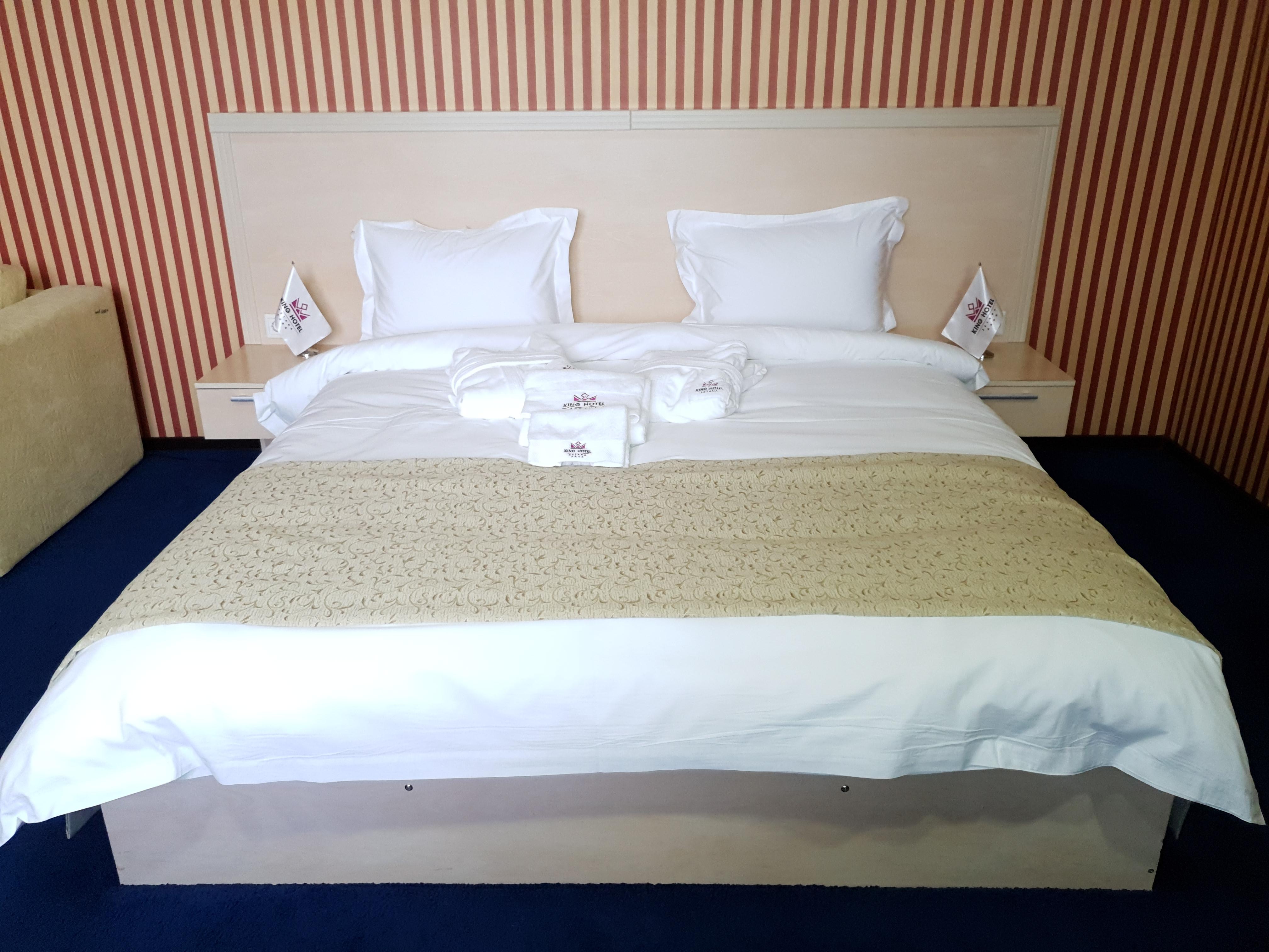 King Hotel Astana Εξωτερικό φωτογραφία