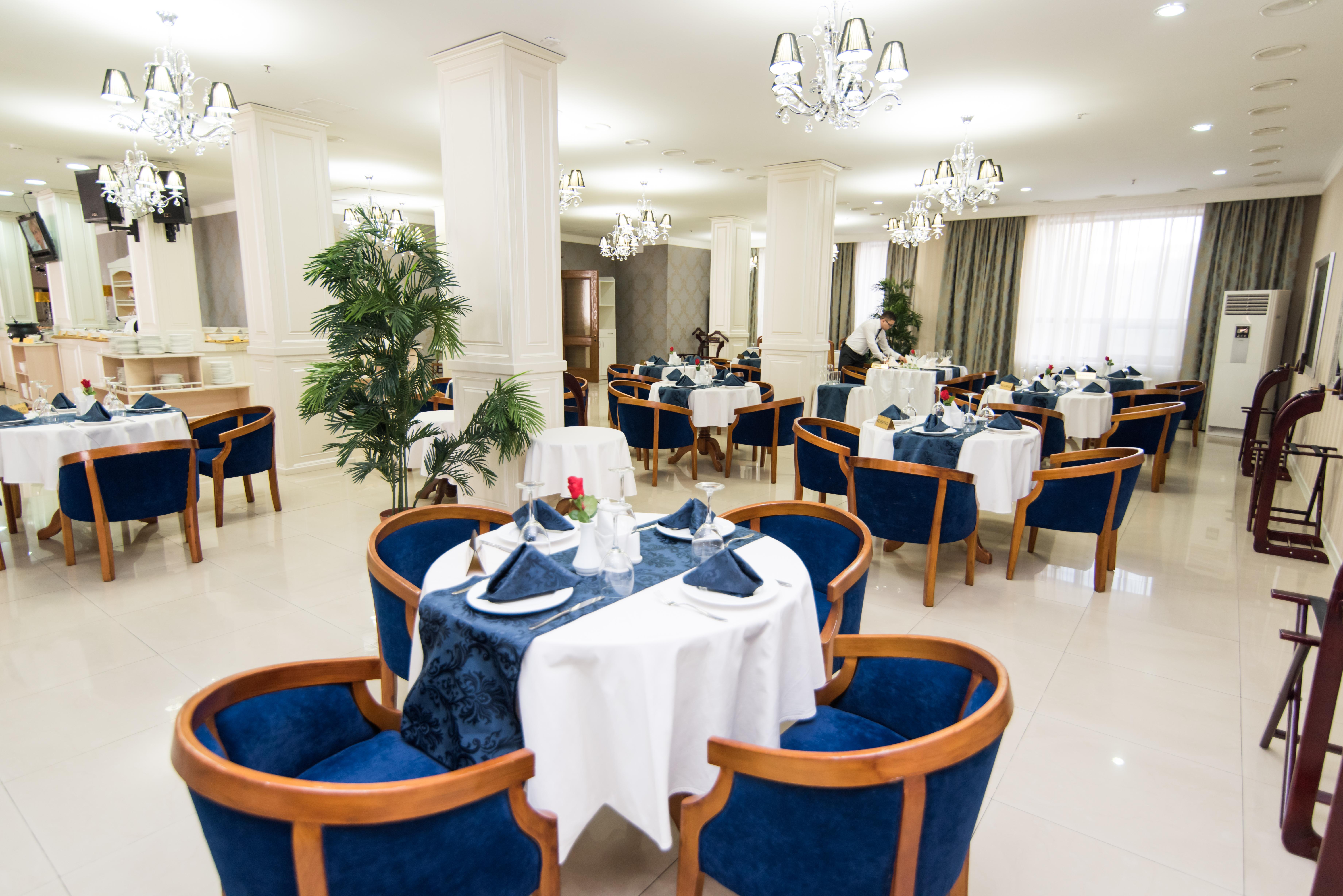 King Hotel Astana Εξωτερικό φωτογραφία