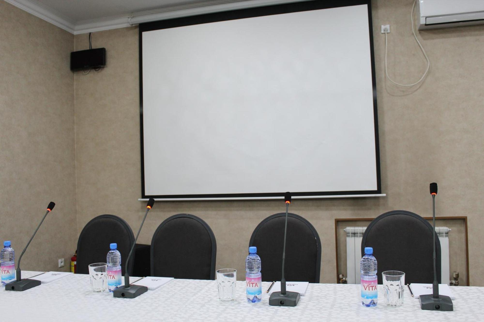 King Hotel Astana Εξωτερικό φωτογραφία