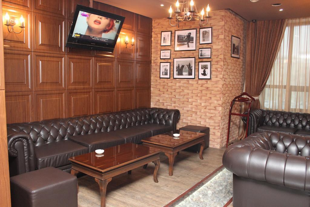 King Hotel Astana Εξωτερικό φωτογραφία